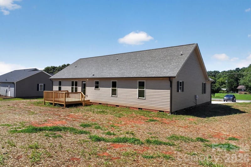 2418 Rock Dam Rd, Lincolnton, NC 28092