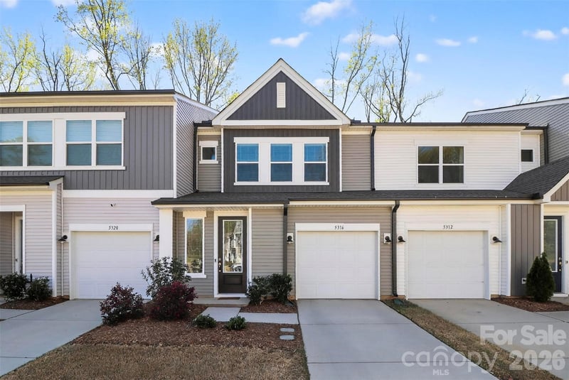 5316 Somerset Hill Ln, Charlotte, NC 28269