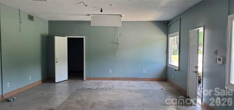 1404 Ridge Ave, Kannapolis, NC 28083