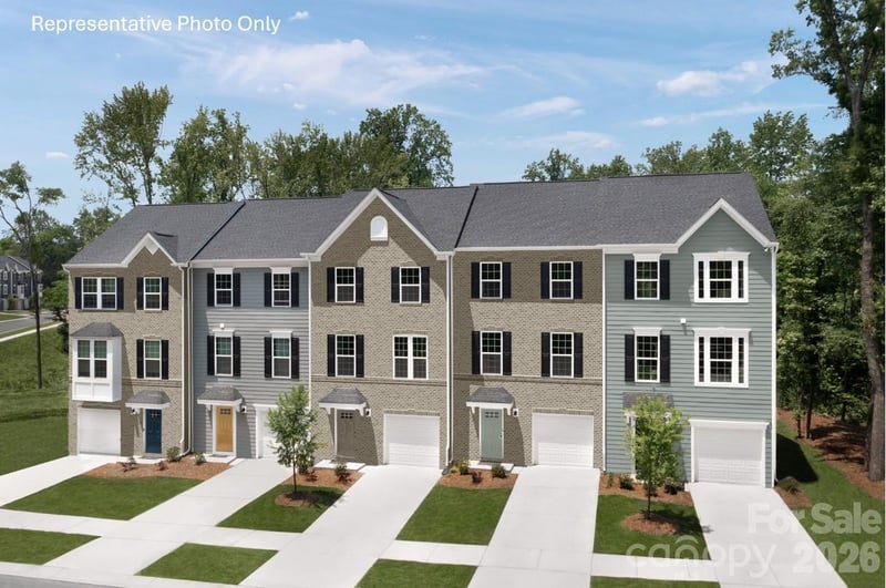 7357 Marino Ct, Charlotte, NC 28212