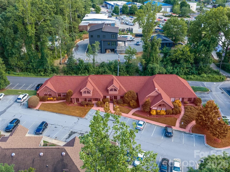 1998 Hendersonville Rd #40 & 45, Asheville, NC 28803