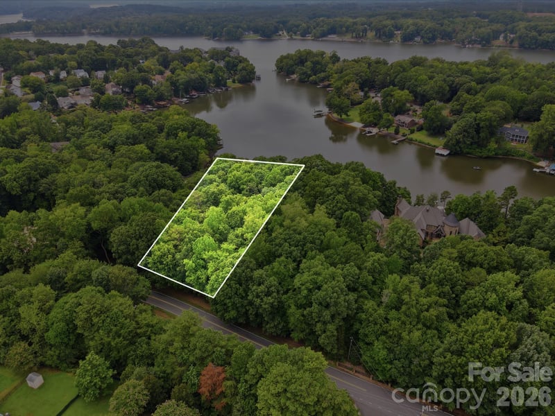 9704 Windygap Rd, Charlotte, NC 28278