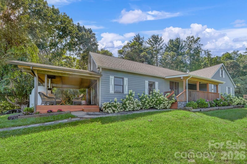 170 Bull Creek Rd, Mars Hill, NC 28754