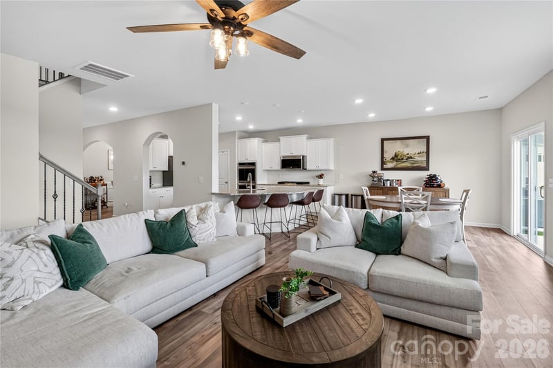 252 Kennerly Center Dr, Mooresville, NC 28115