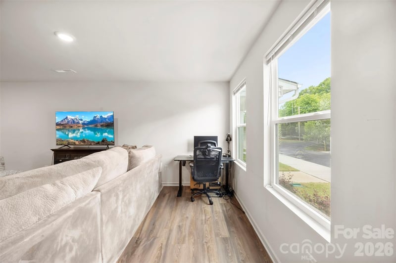 105 Villa Ln, Lincolnton, NC 28092