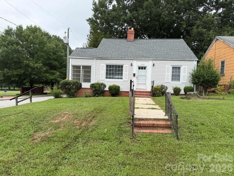 1008 Jackson St, Salisbury, NC 28144