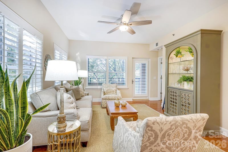 1320 Fillmore Ave #305, Charlotte, NC 28203