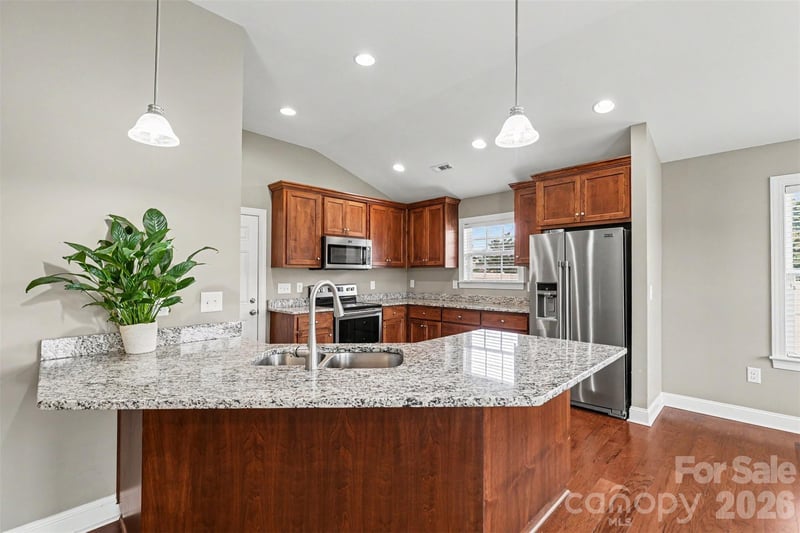 3552 Brickwood Cir, Midland, NC 28107