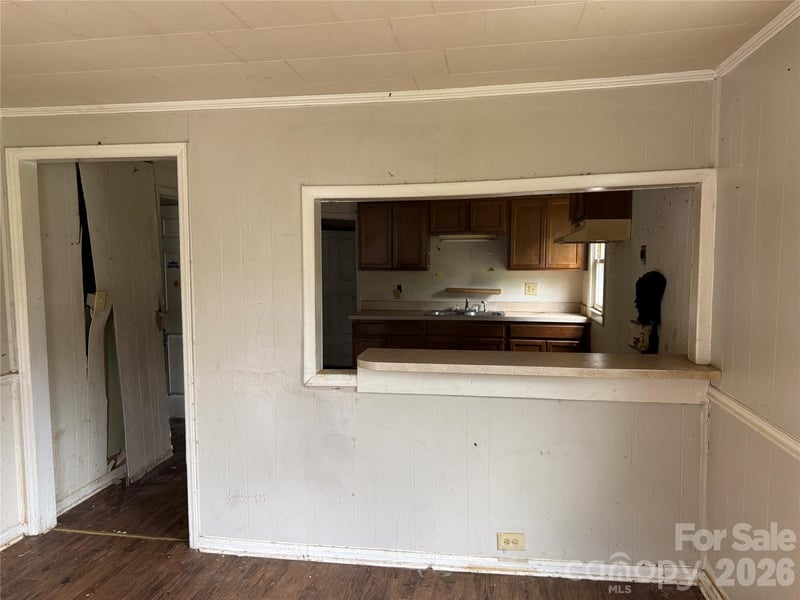712 Myrtle St, Gastonia, NC 28052