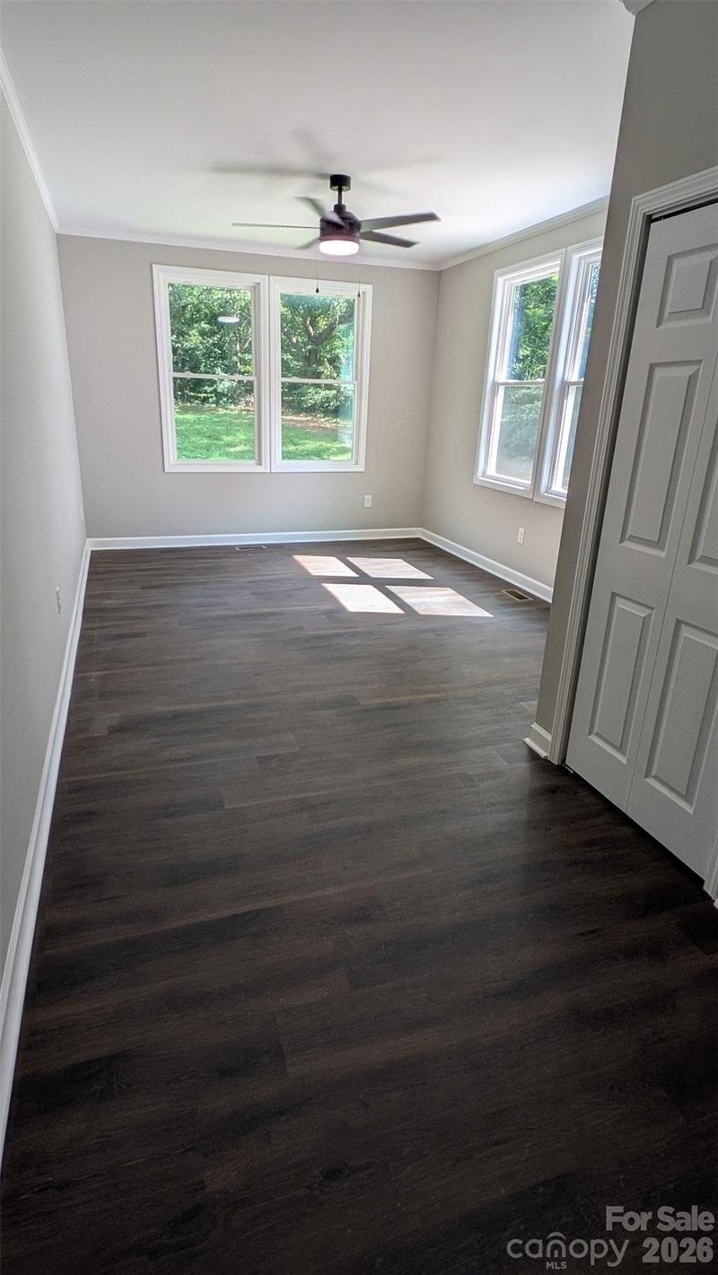 522 Stockton St, Statesville, NC 28677