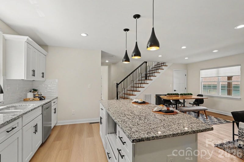 842 Belmont Ave, Charlotte, NC 28205