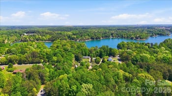 7142 Little Mountain Rd, Sherrills Ford, NC 28673