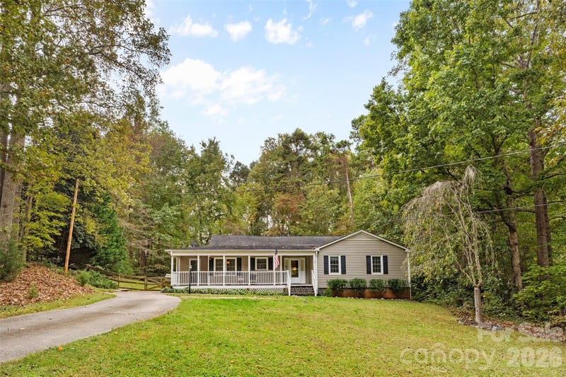 113 Sawtooth Ln, Stanley, NC 28164