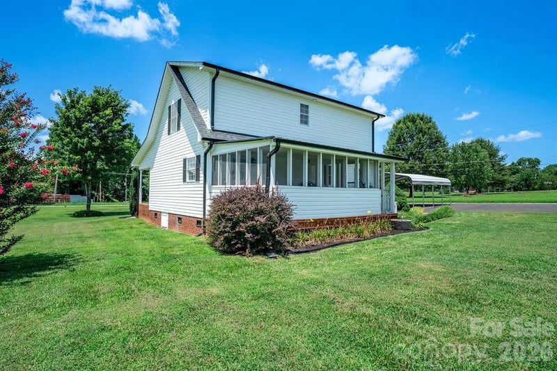 510 Mauneyville Rd, Cherryville, NC 28021