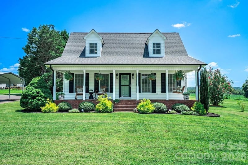 510 Mauneyville Rd, Cherryville, NC 28021