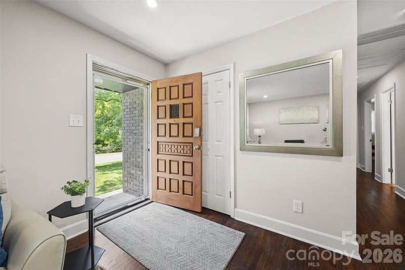 4448 Ridge Valley Dr, Charlotte, NC 28208