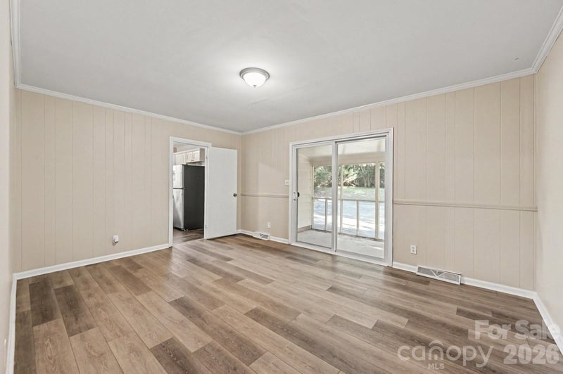 6915 Idlewild Rd, Charlotte, NC 28212