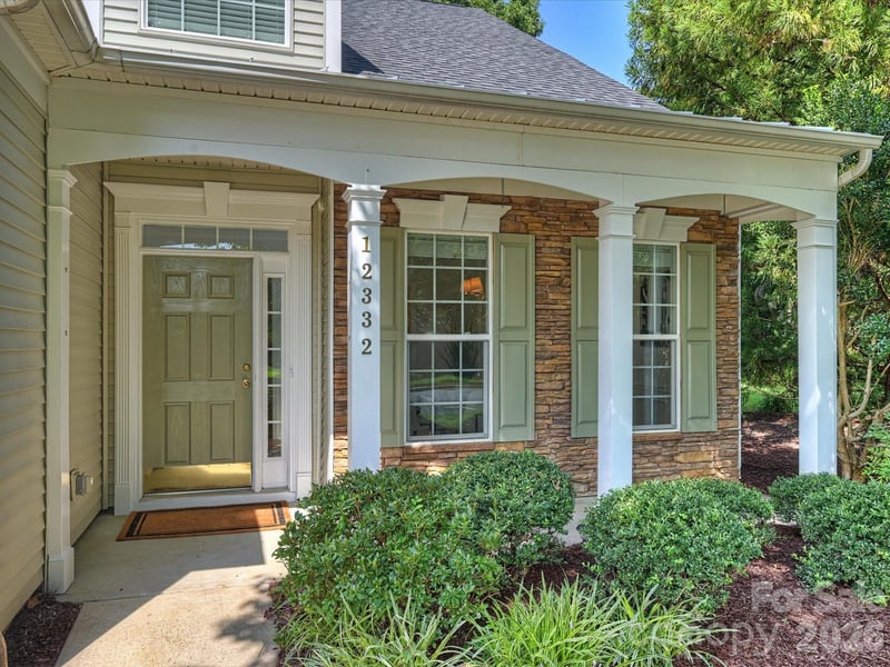 12332 Bobhouse Dr, Charlotte, NC 28277
