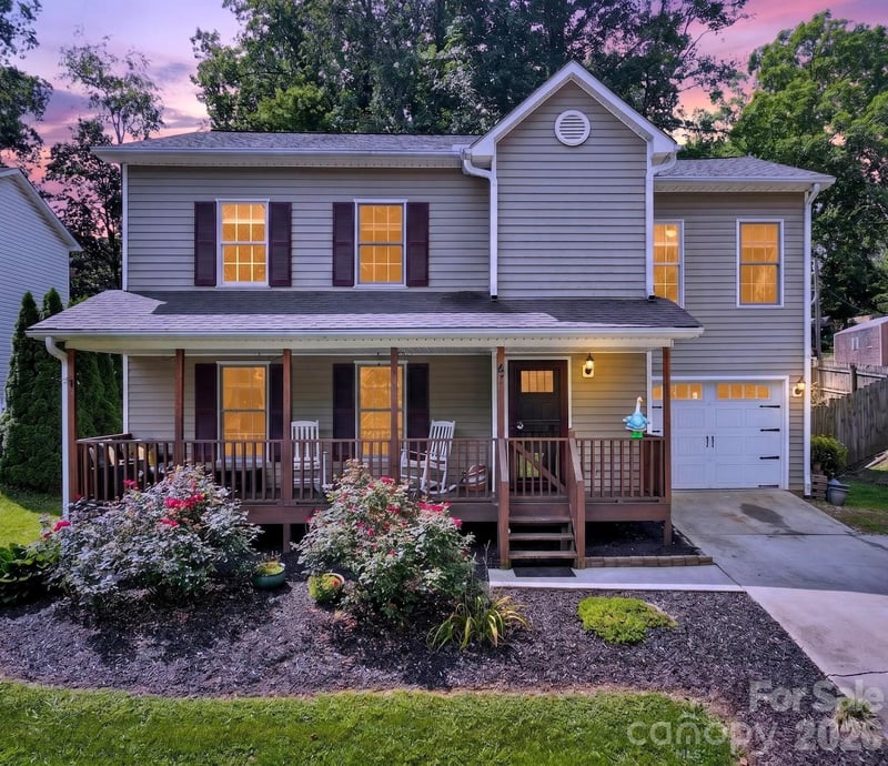47 Royal Oaks Rd, Arden, NC 28704
