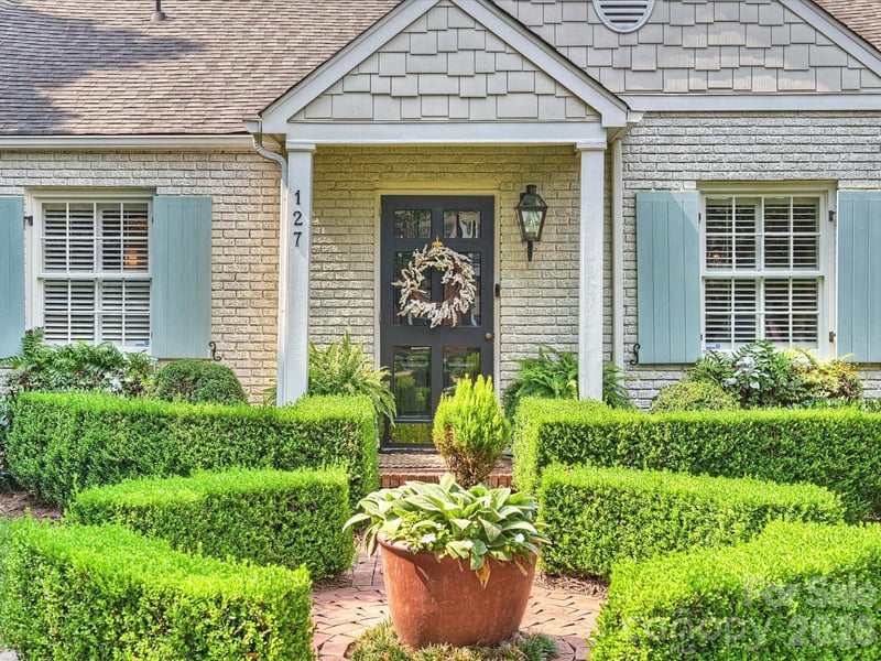 127 Tranquil Ave, Charlotte, NC 28209
