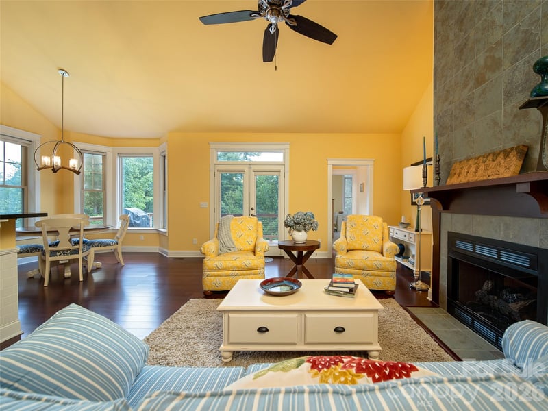 21 Kaufman Stone Way, Biltmore Lake, NC 28715