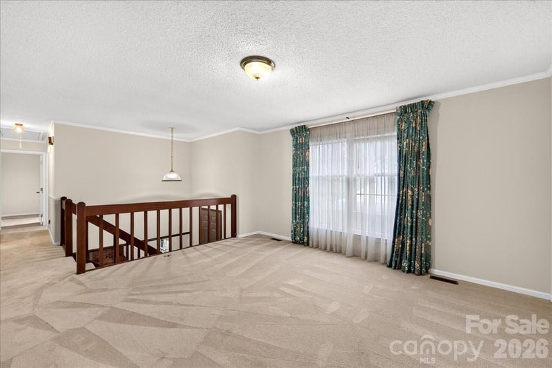 5000 Cedar Forest Dr, Charlotte, NC 28226