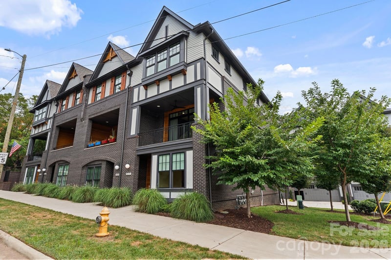3015 Kalex Ct, Charlotte, NC 28204