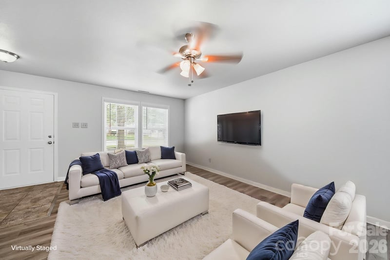 1602 Matthew Allen Cir, Kannapolis, NC 28081