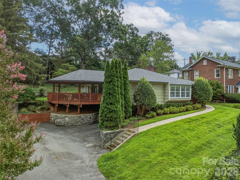 29 Westall Ave, Asheville, NC 28804