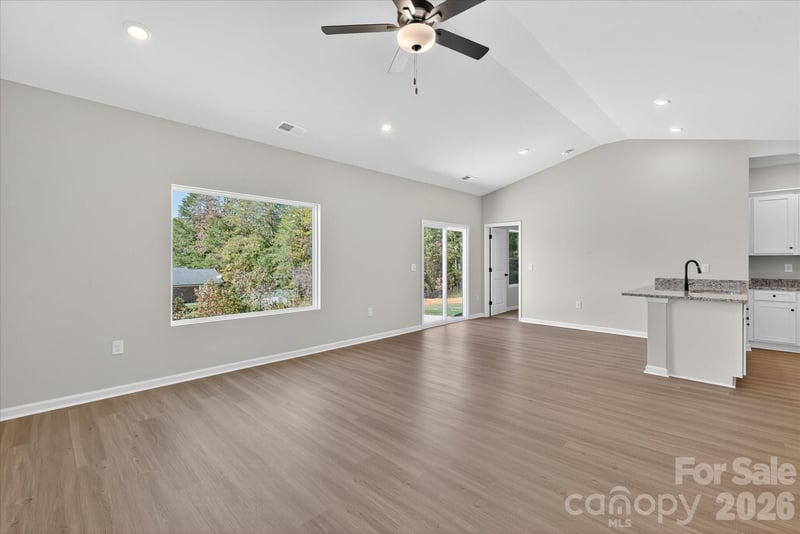3317 Yorkshire Dr, Gastonia, NC 28052