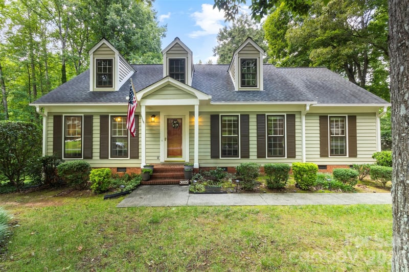 3022 Butter Churn Ln, Matthews, NC 28105