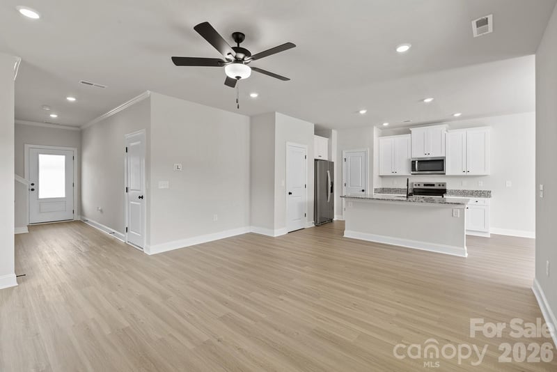 3318 Yorkshire Dr, Gastonia, NC 28052