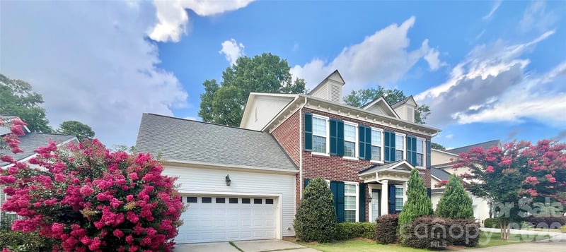 1025 Sharon Amity Rd, Charlotte, NC 28211