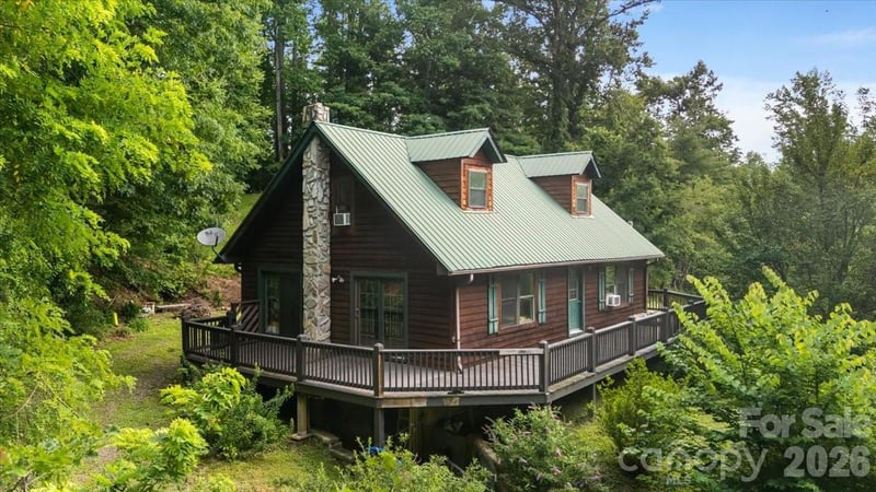 149 Charlie Mac Dr, Burnsville, NC 28714