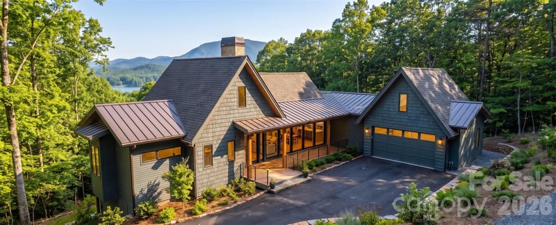 743 Hawk Mountain Rd, Lake Toxaway, NC 28747
