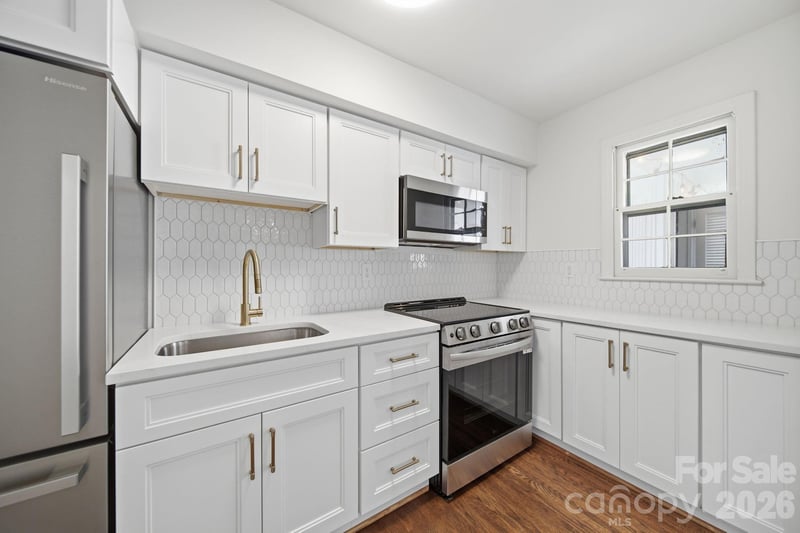 920 Mcalway Rd #F, Charlotte, NC 28211
