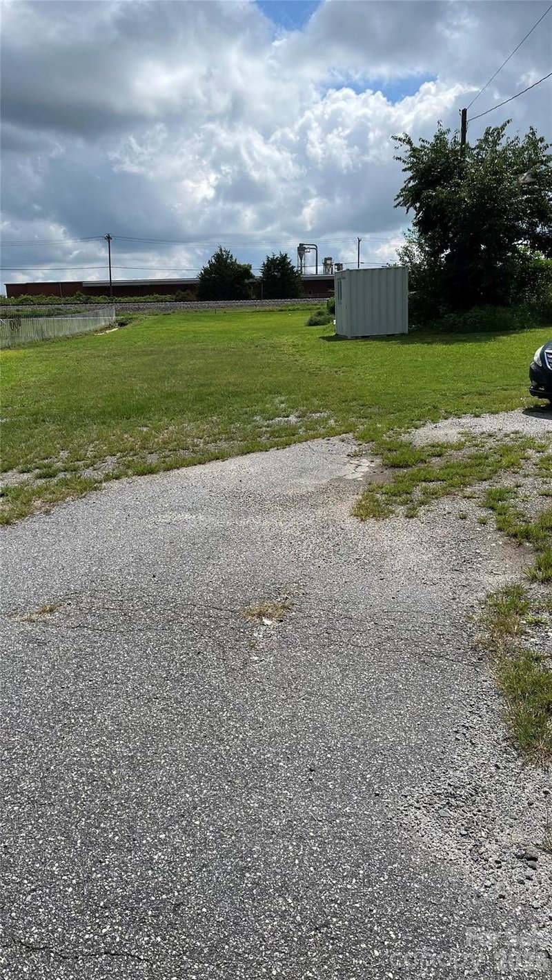 1107 1st Ave, Conover, NC 28613