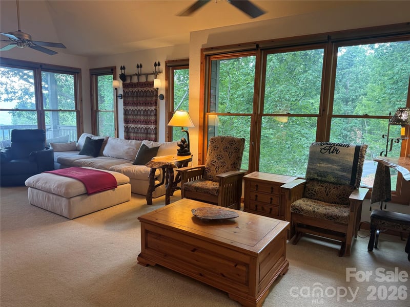 10 Stoney Falls Loop #304, Burnsville, NC 28714