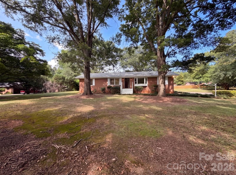 1077 Allendale Cir, Rock Hill, SC 29732