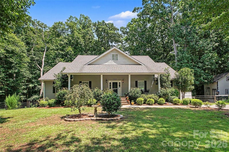 8446 Aqua Ln, Kannapolis, NC 28081