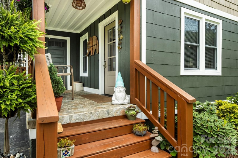 357 Country Club Rd, Brevard, NC 28712