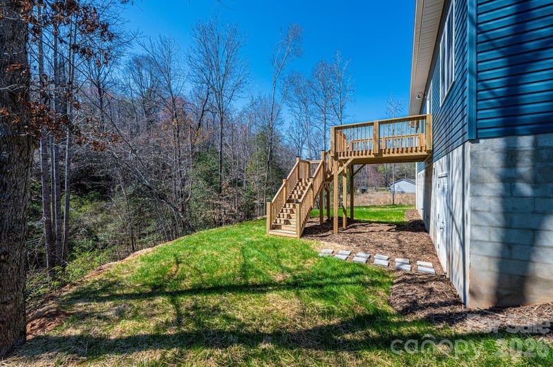 1314 39th Street Cir SW, Hickory, NC 28602