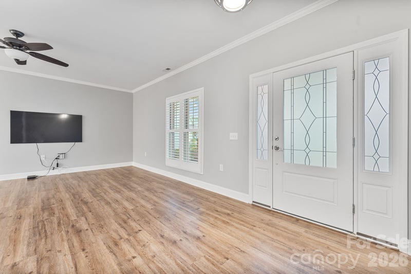 823 Iris Ln, Newton, NC 28658