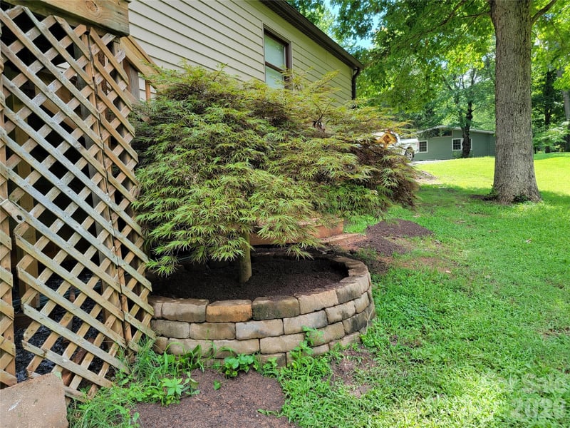7224 Right Angle St, Sherrills Ford, NC 28673