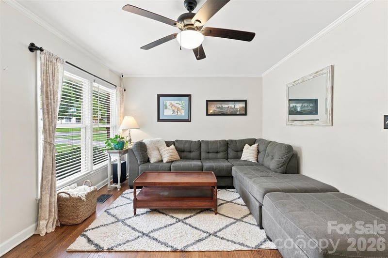 3628 Winterfield Pl, Charlotte, NC 28205