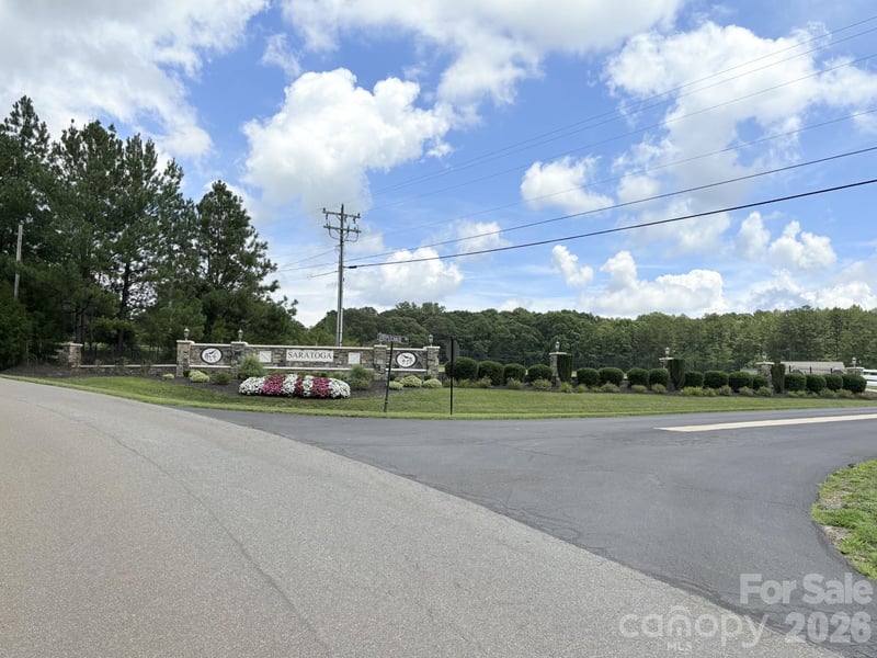 1400 Steeplechase Dr #31, Mount Pleasant, NC 28124