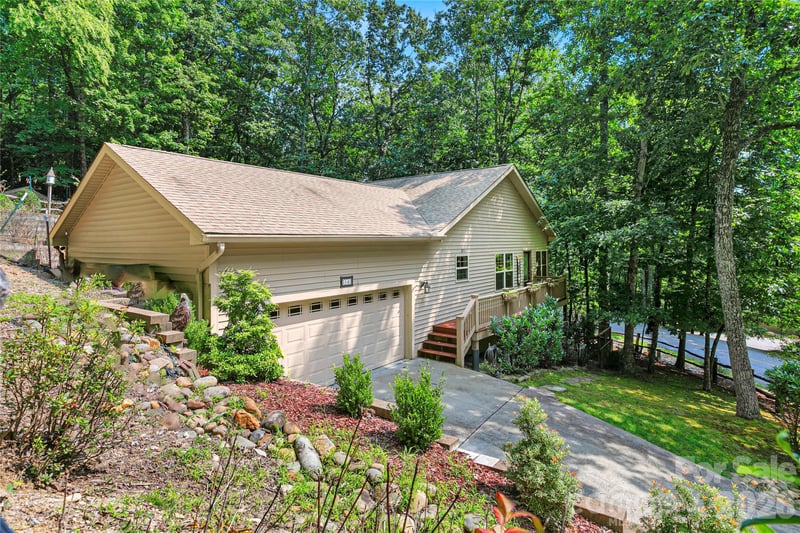 14 Isuhdavga Ct #L16/U06, Brevard, NC 28712