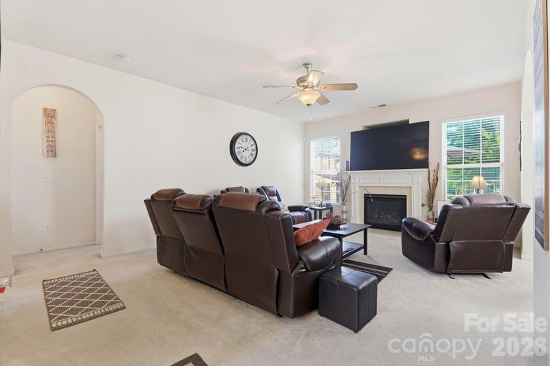 3387 Merchant Ln, Davidson, NC 28036