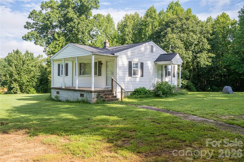 614 W Westview St, Gastonia, NC 28052
