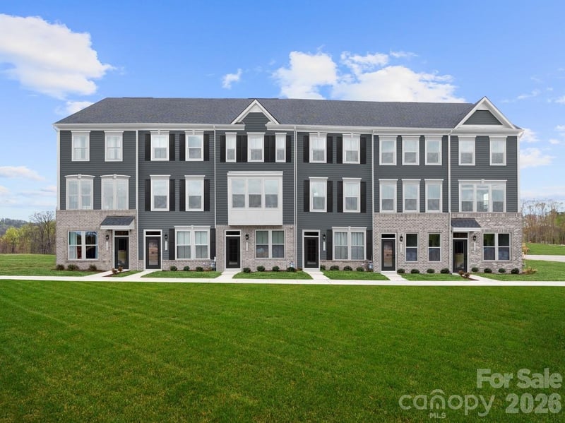 2025 Ashmore Square Rd, Charlotte, NC 28262